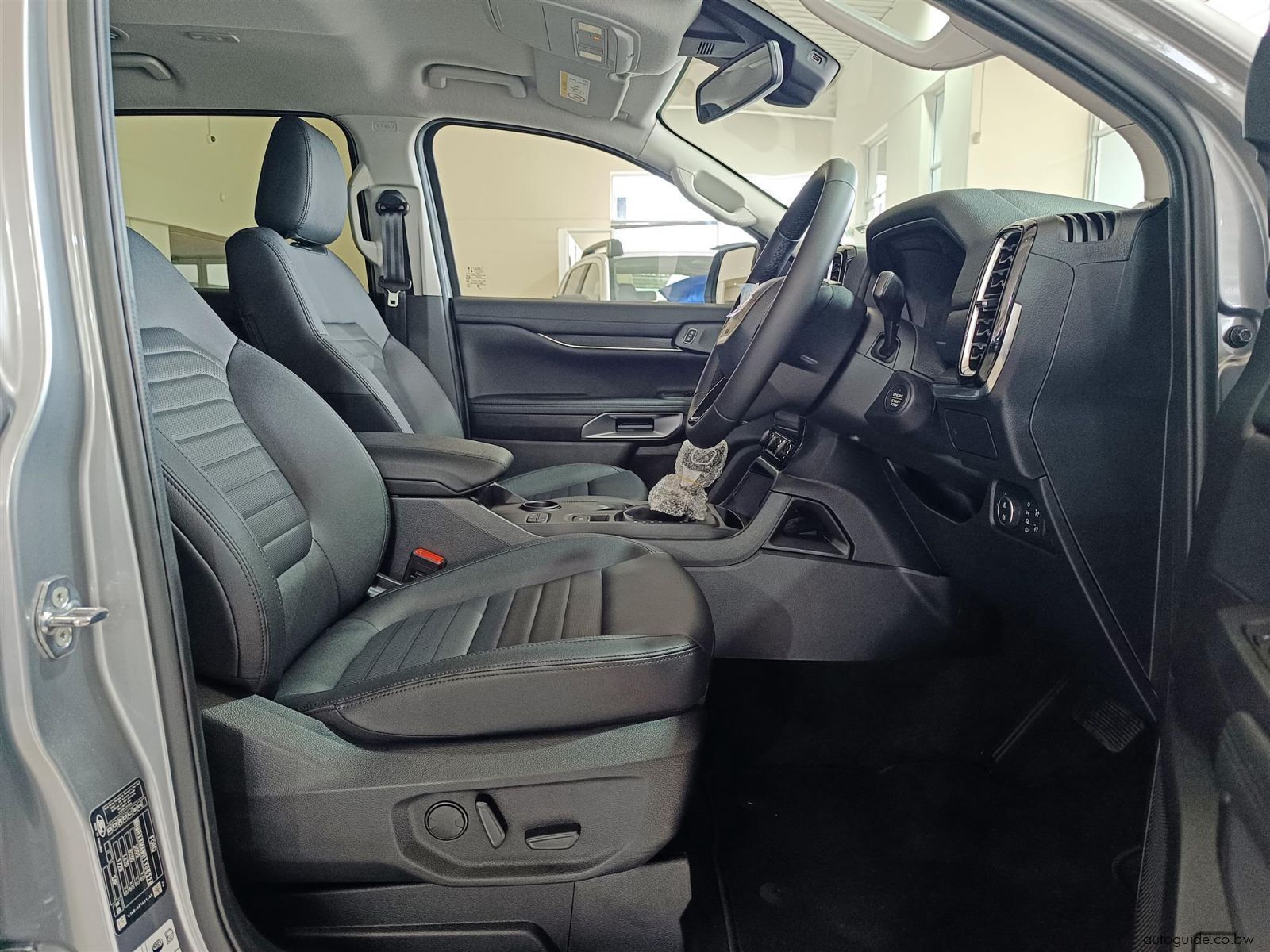2026 Ford Everest Sport 2.0L A/T10 photo