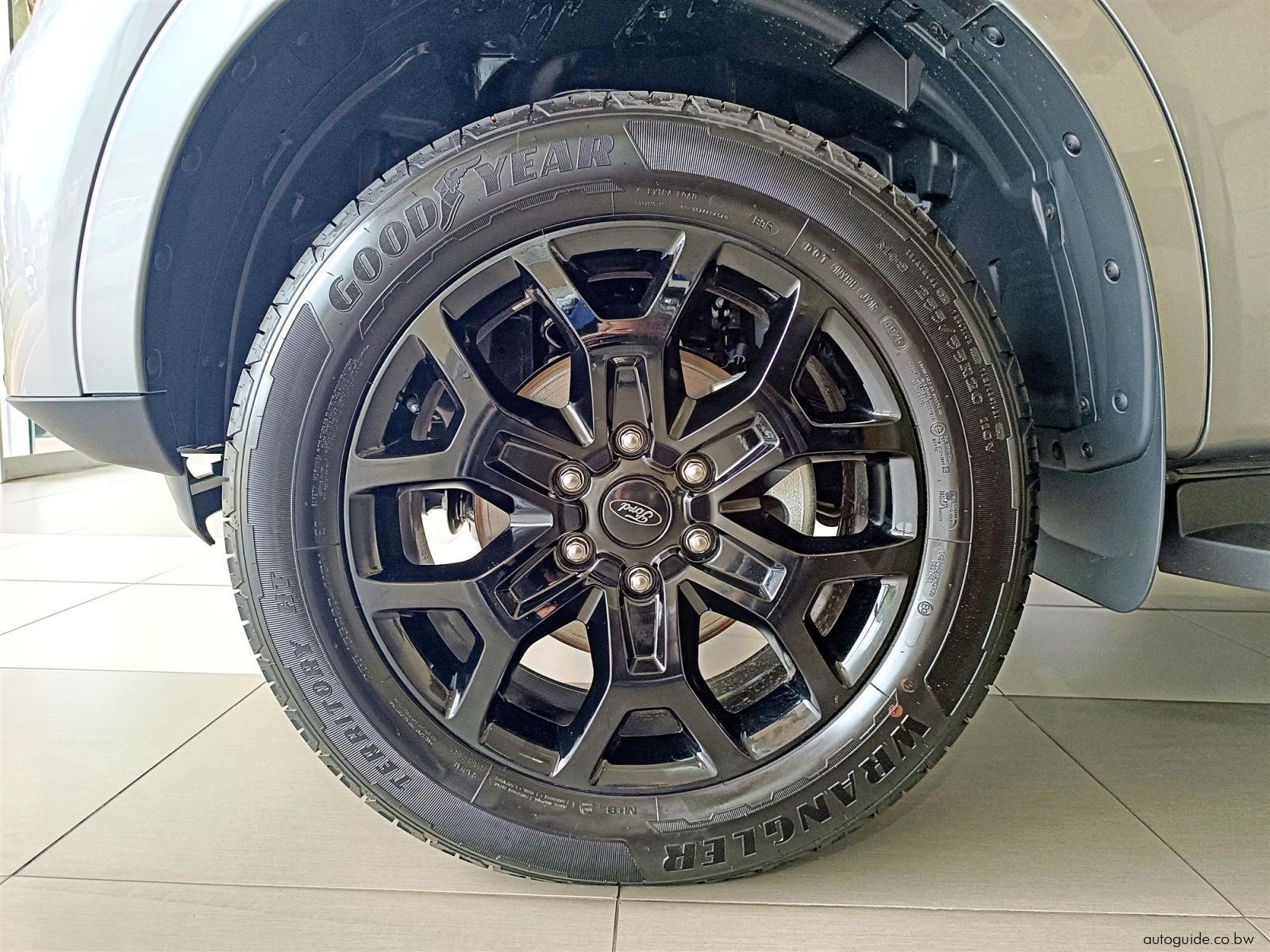 2026 Ford Everest Sport 2.0L A/T10 photo