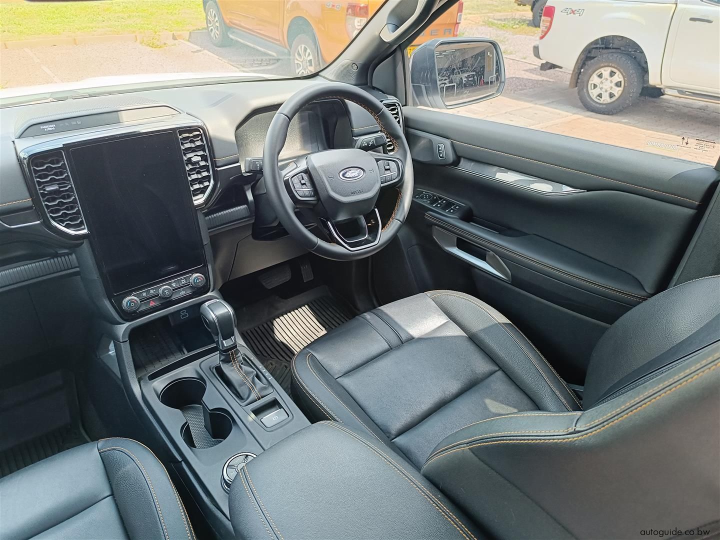 2025 Ford Ranger Wildtrak Bi-Turbo 4x4 A/T 2.0L photo
