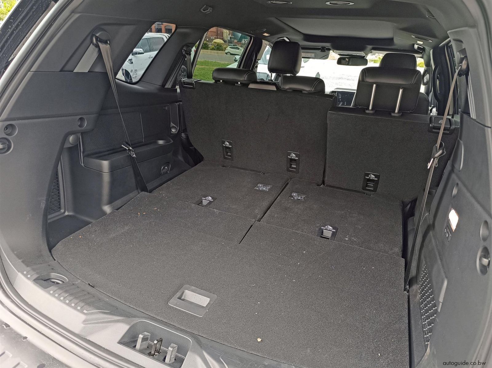 2026 Ford Everest Platinum 3.0L V6 pictures
