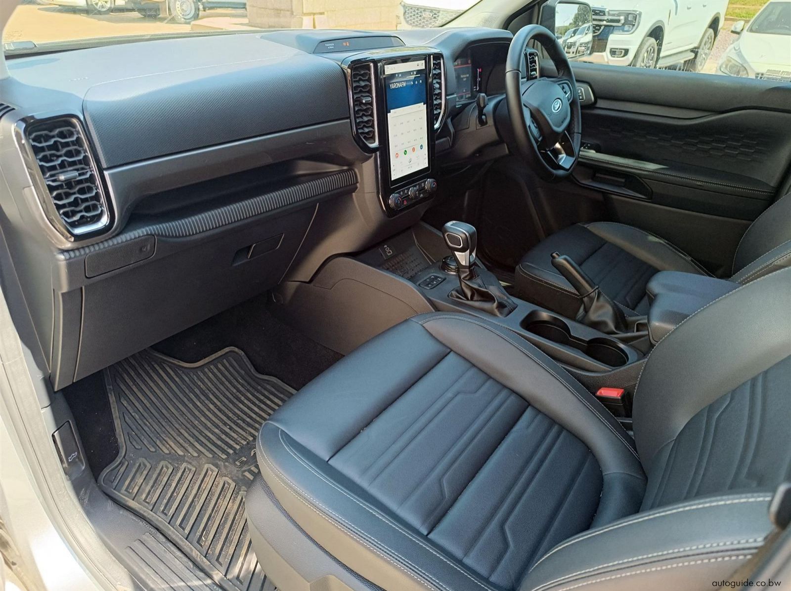 2026 Ford Ranger XLT 4x4 A/T 2.0L pictures