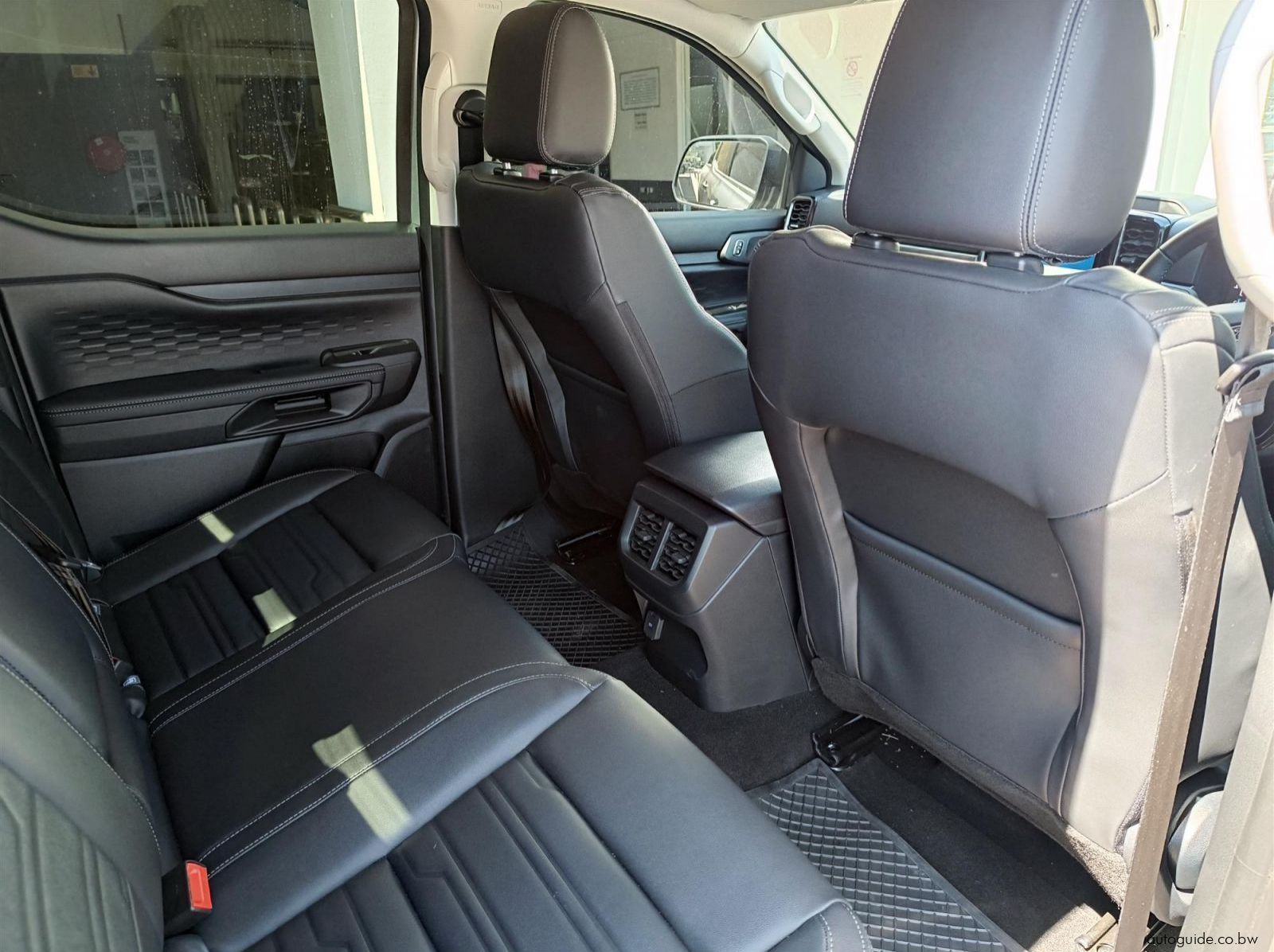 2026 Ford Ranger XLT 4x4 A/T 2.0L pictures