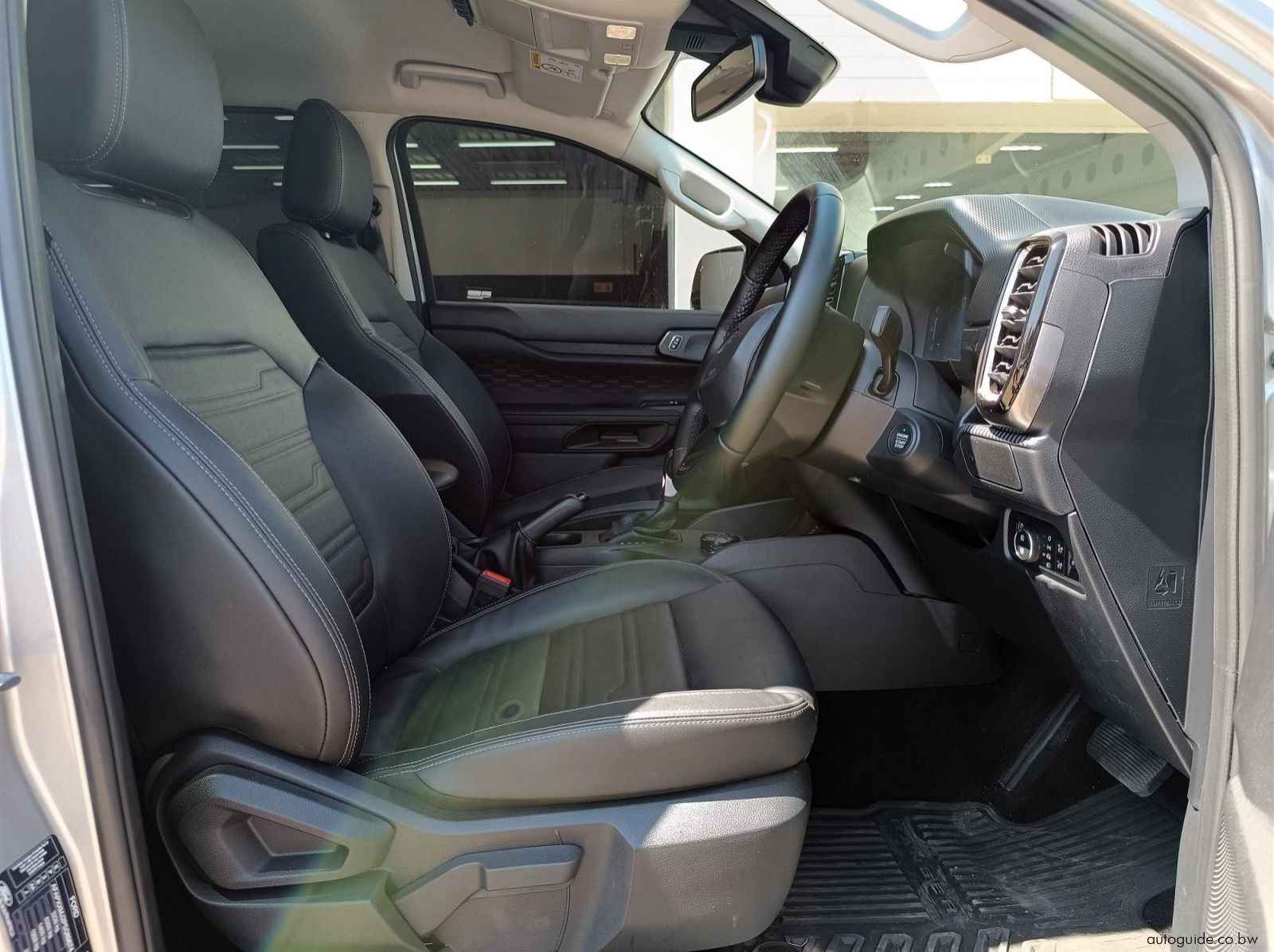 2026 Ford Ranger XLT 4x4 A/T 2.0L pictures