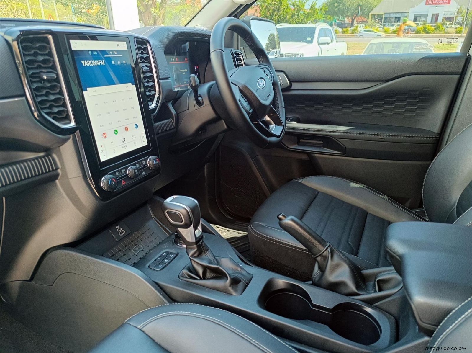 2026 Ford Ranger XLT 4x4 A/T 2.0L pictures