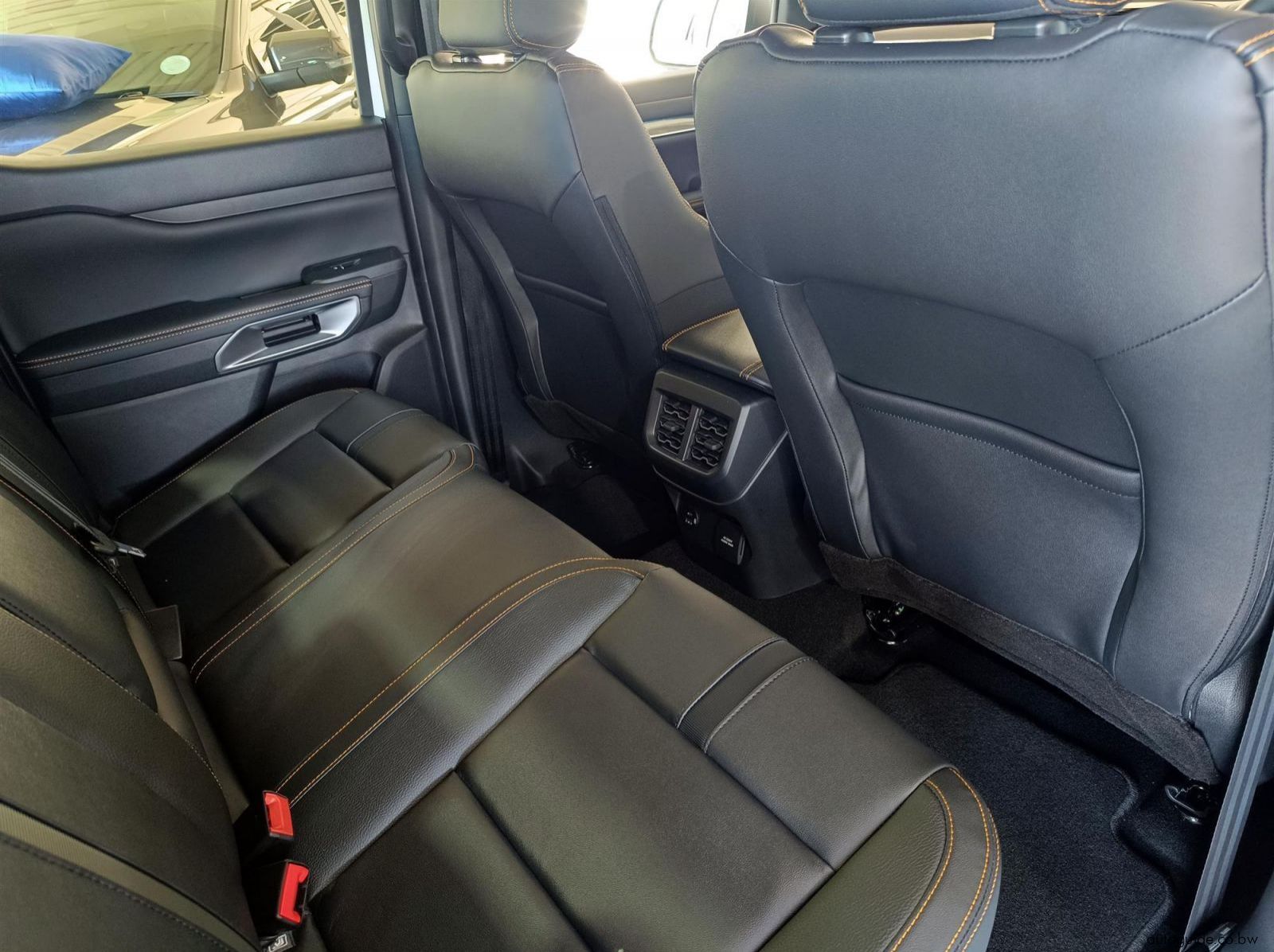 2026 Ford Wildtrak 4x4 pictures