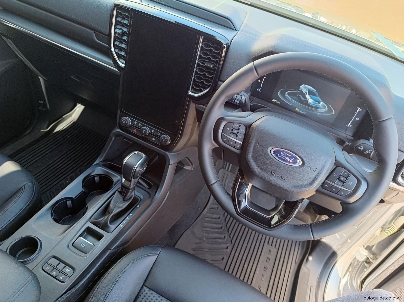 2026 Ford Everest Sport 7 Seater pictures