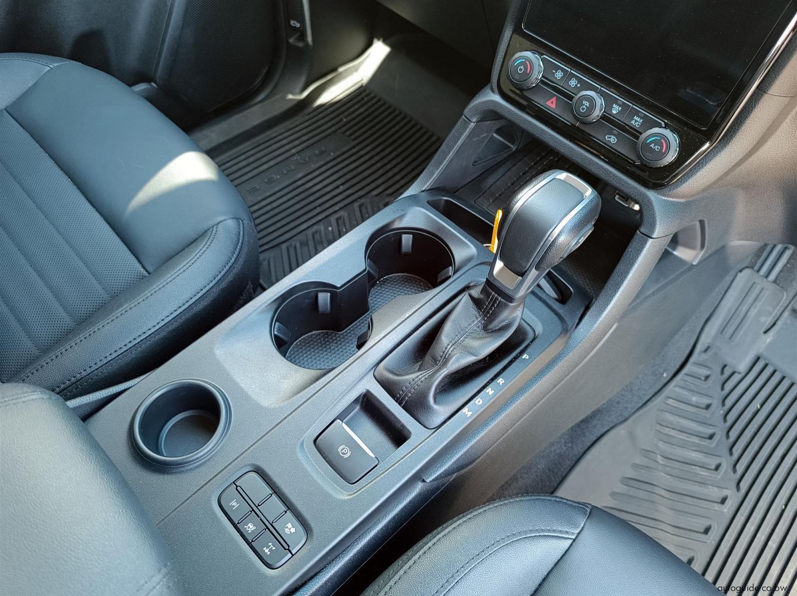 2026 Ford Everest Sport 7 Seater pictures