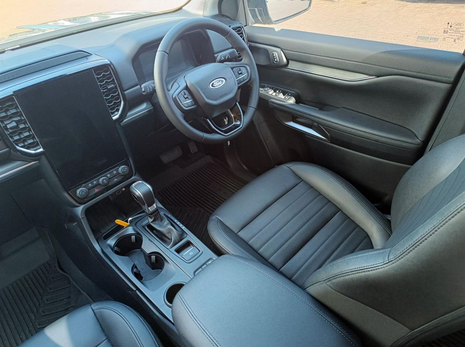 2026 Ford Everest Sport 7 Seater pictures