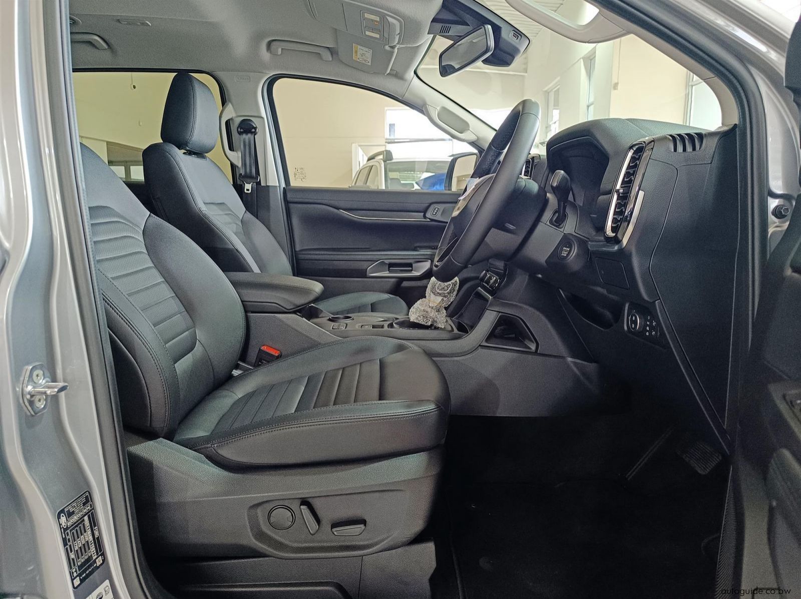 2026 Ford Everest Sport 2.0L A/T10 pictures