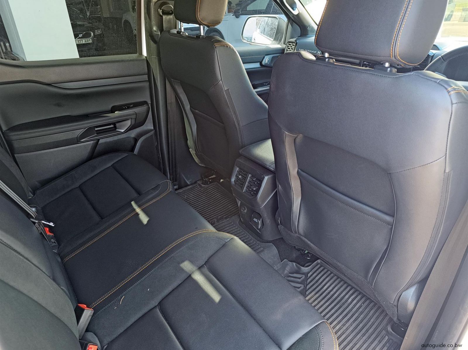 2026 Ford Wildtrak X 10 Speed 4x4 A/T 2.0L pictures