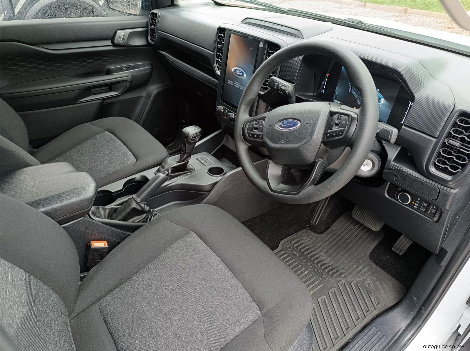 2026 Ford Ranger XL 2.0 AT pictures