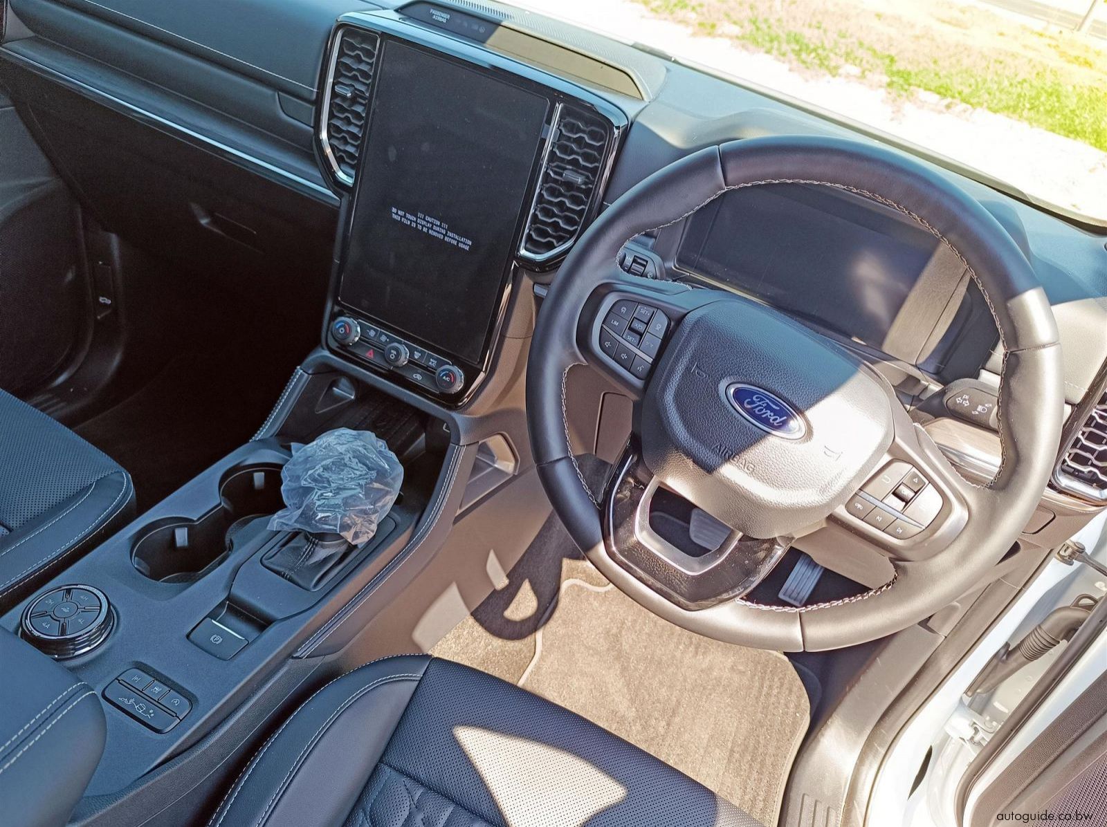 2025 Ford Ranger Platinum 3.0L V6 pictures