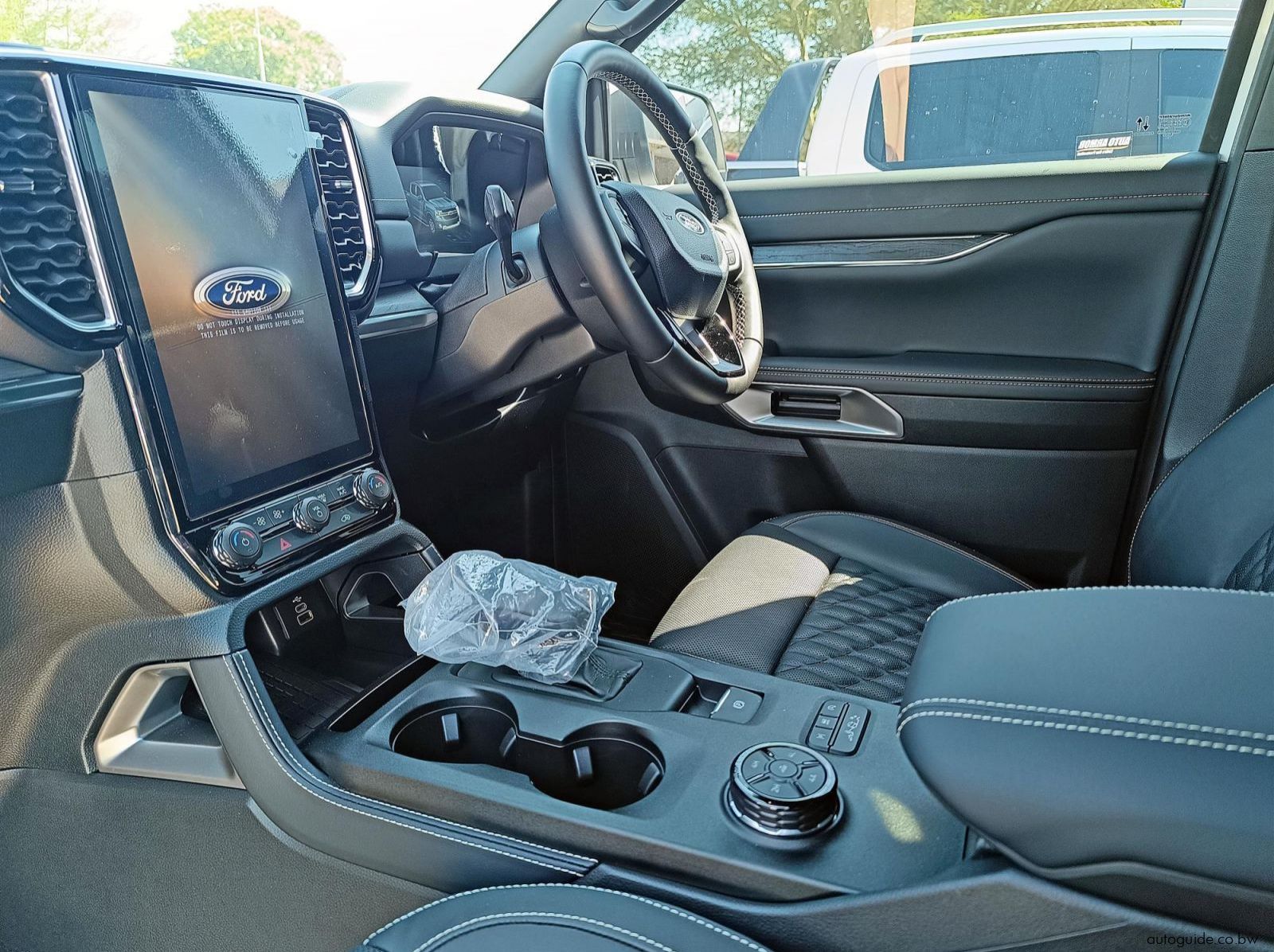 2025 Ford Ranger Platinum 3.0L V6 pictures