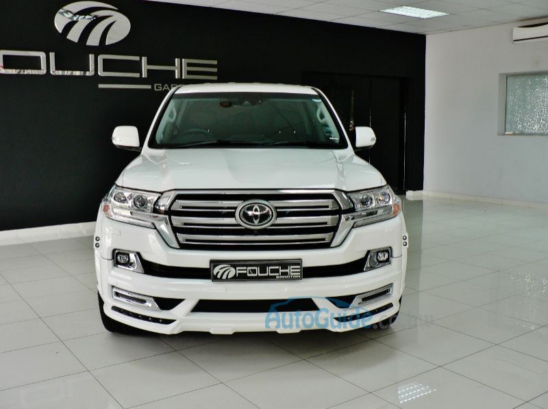 2018 Toyota Land Cruiser 200 Series V8 VX pictures