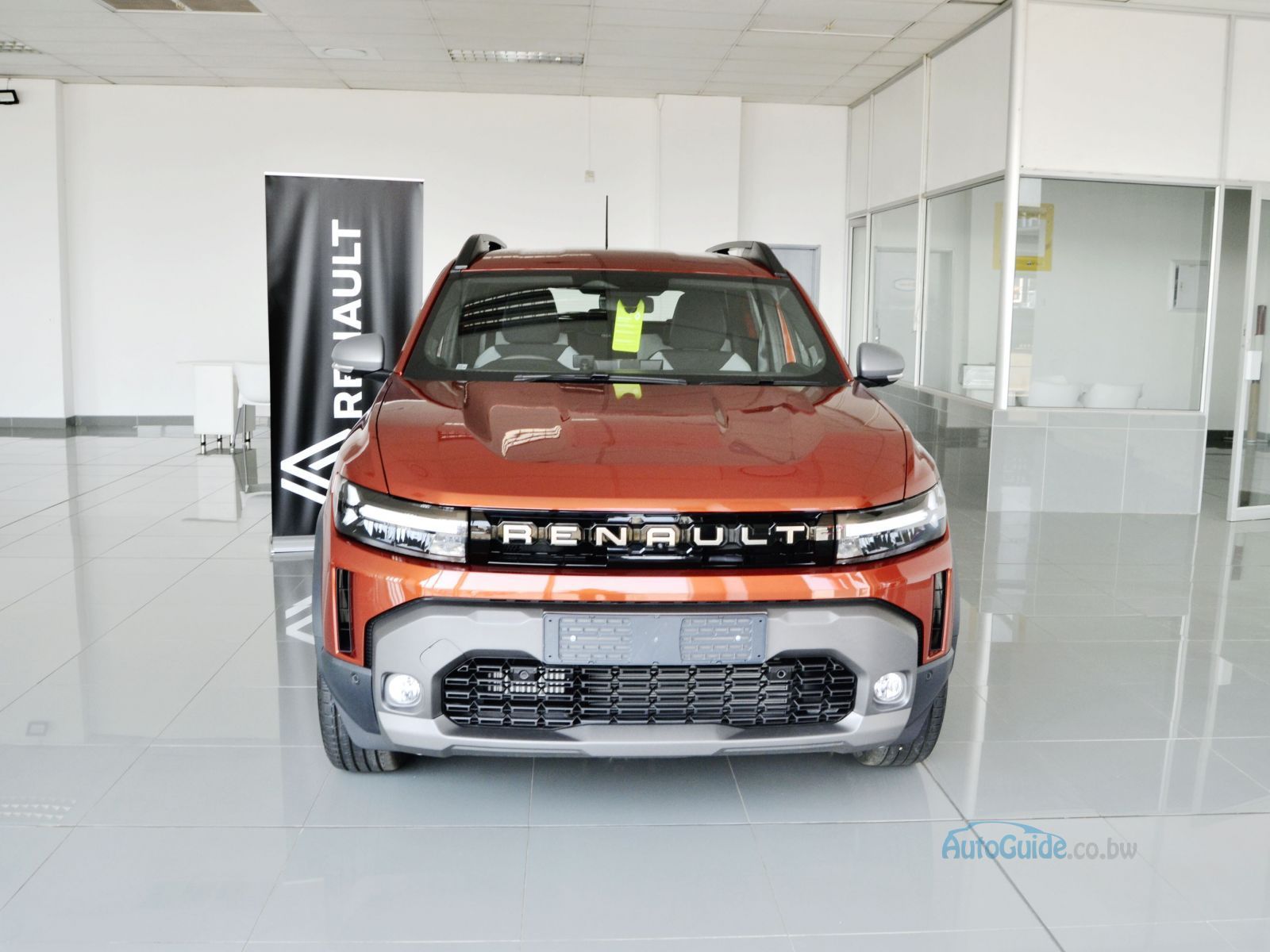 2025 Renault Duster Intens 7 Speed EDC - 4x2 photo