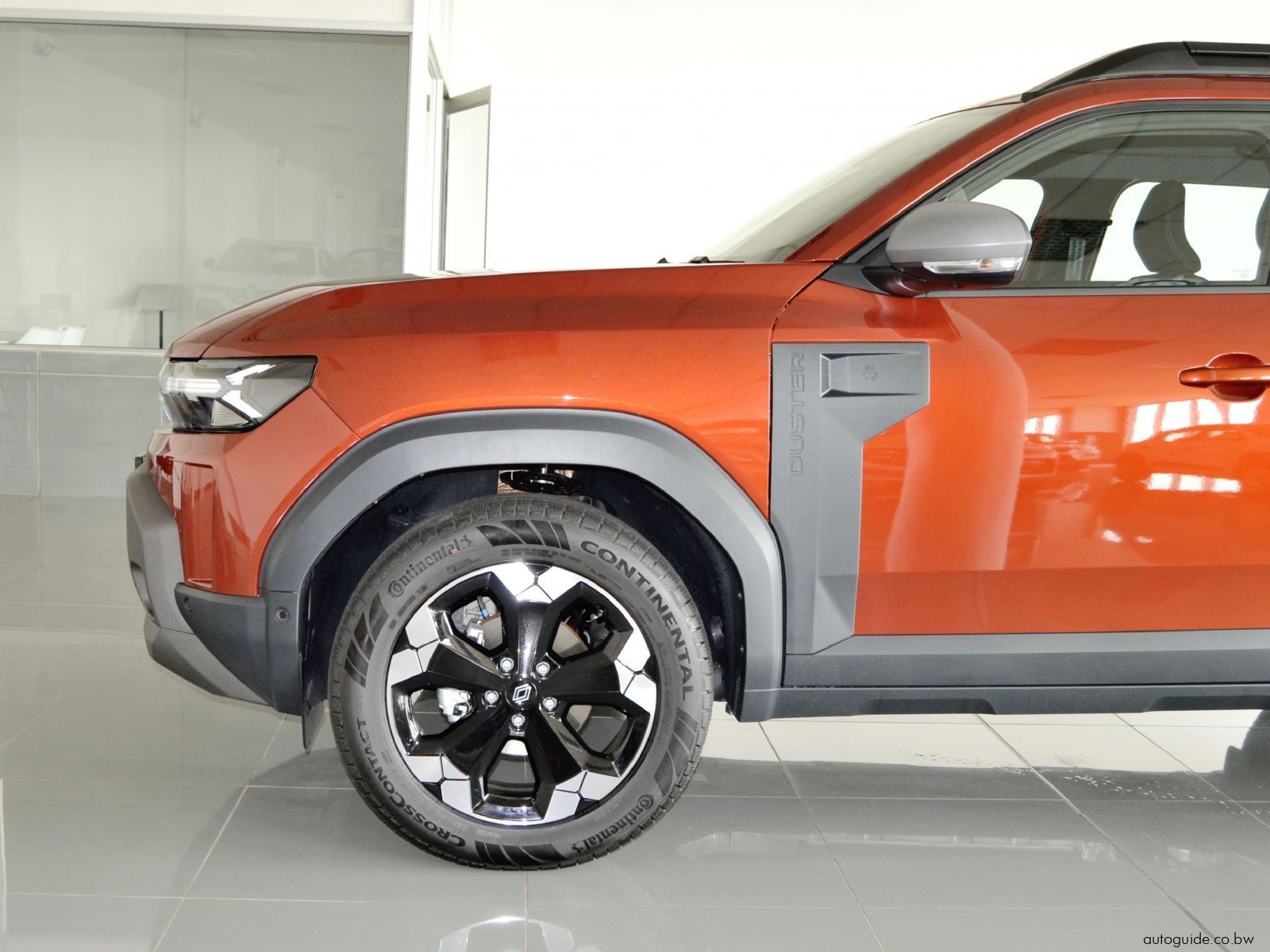 2025 Renault Duster Intens 7 Speed EDC - 4x2 photo