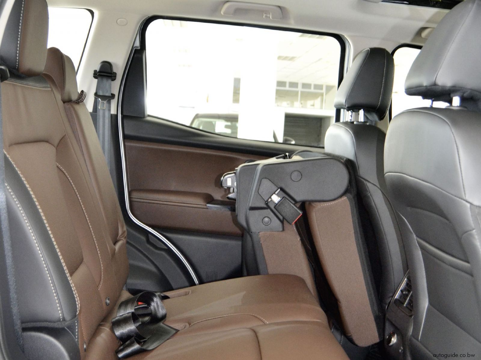 2025 Mahindra Scorpio N 4Xplor - 7 Seater pictures