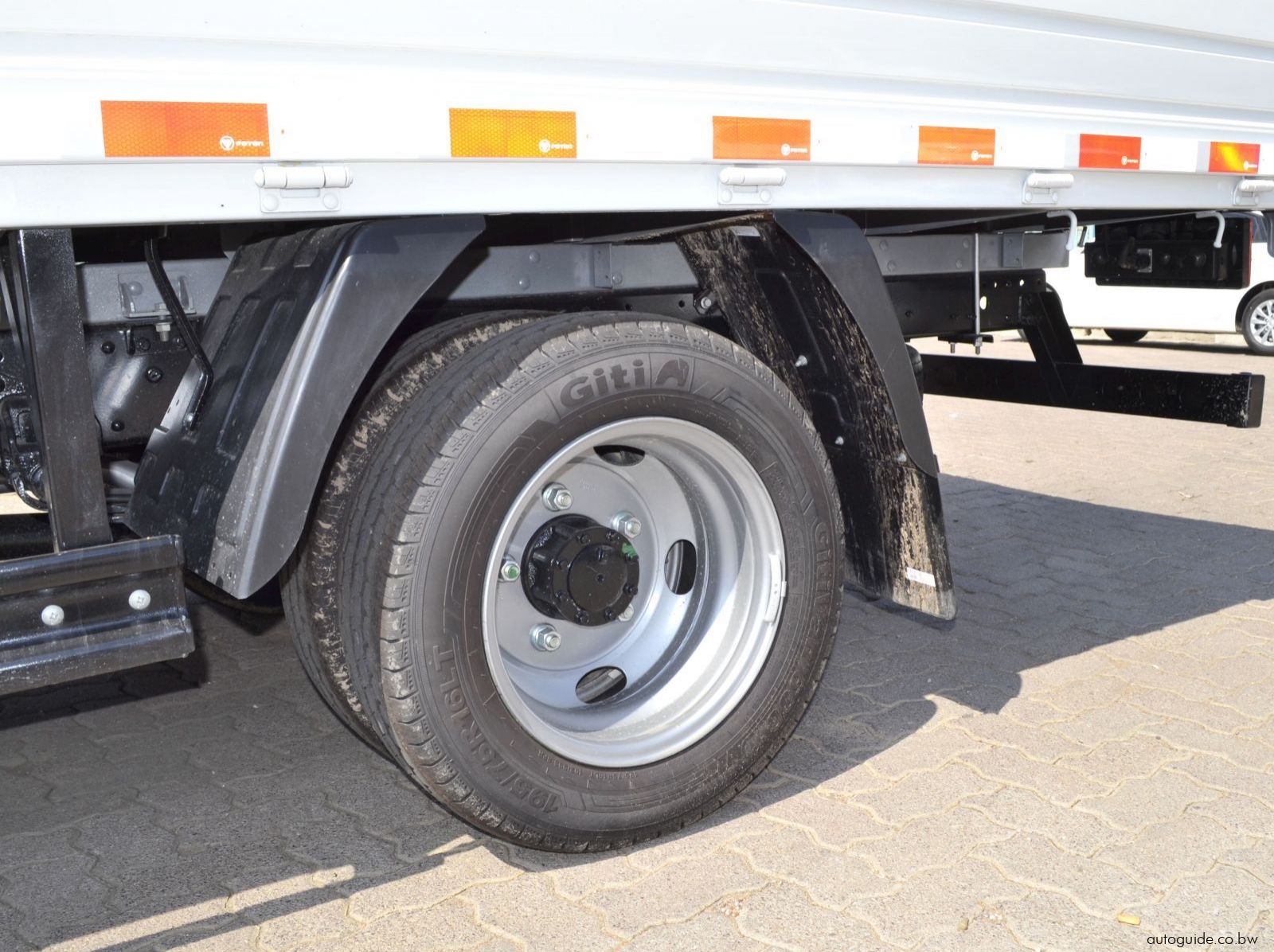 2025 Foton Miler S45 Dropside - 2.2 Ton Truck pictures