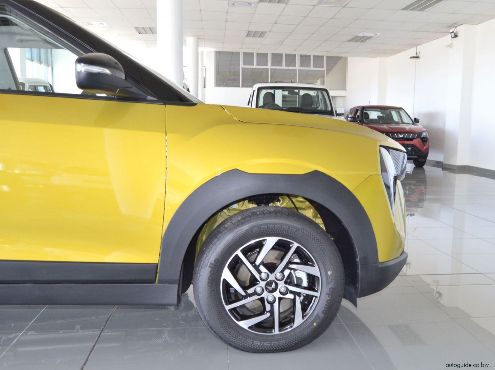 2025 Mahindra XUV 3XO A5 pictures