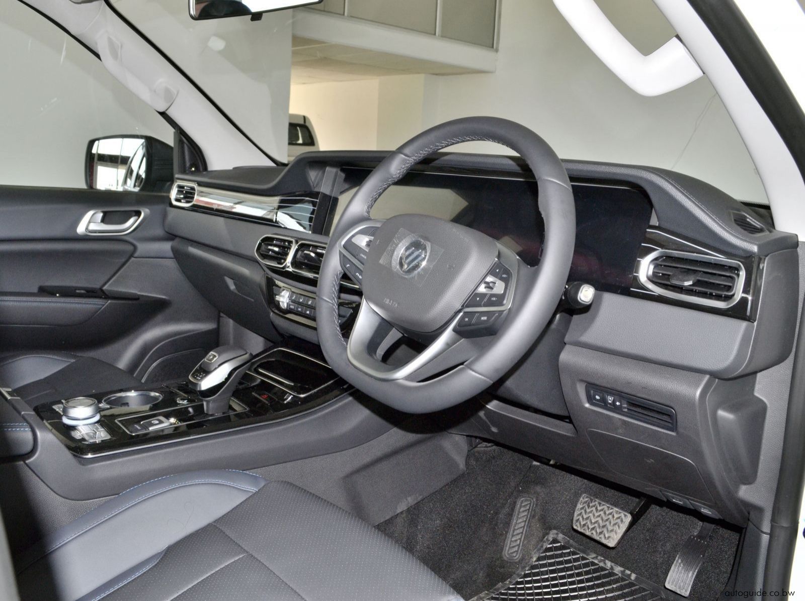 2025 Foton Tunland G7 - A/T - 4x4 pictures