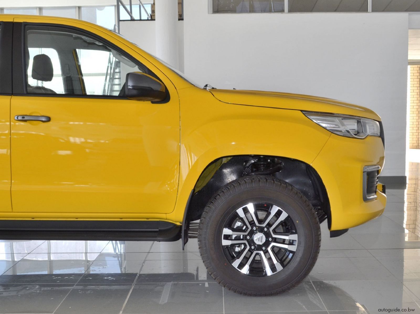 2025 Foton Tunland G7 TLX - A/T - 4x2 pictures