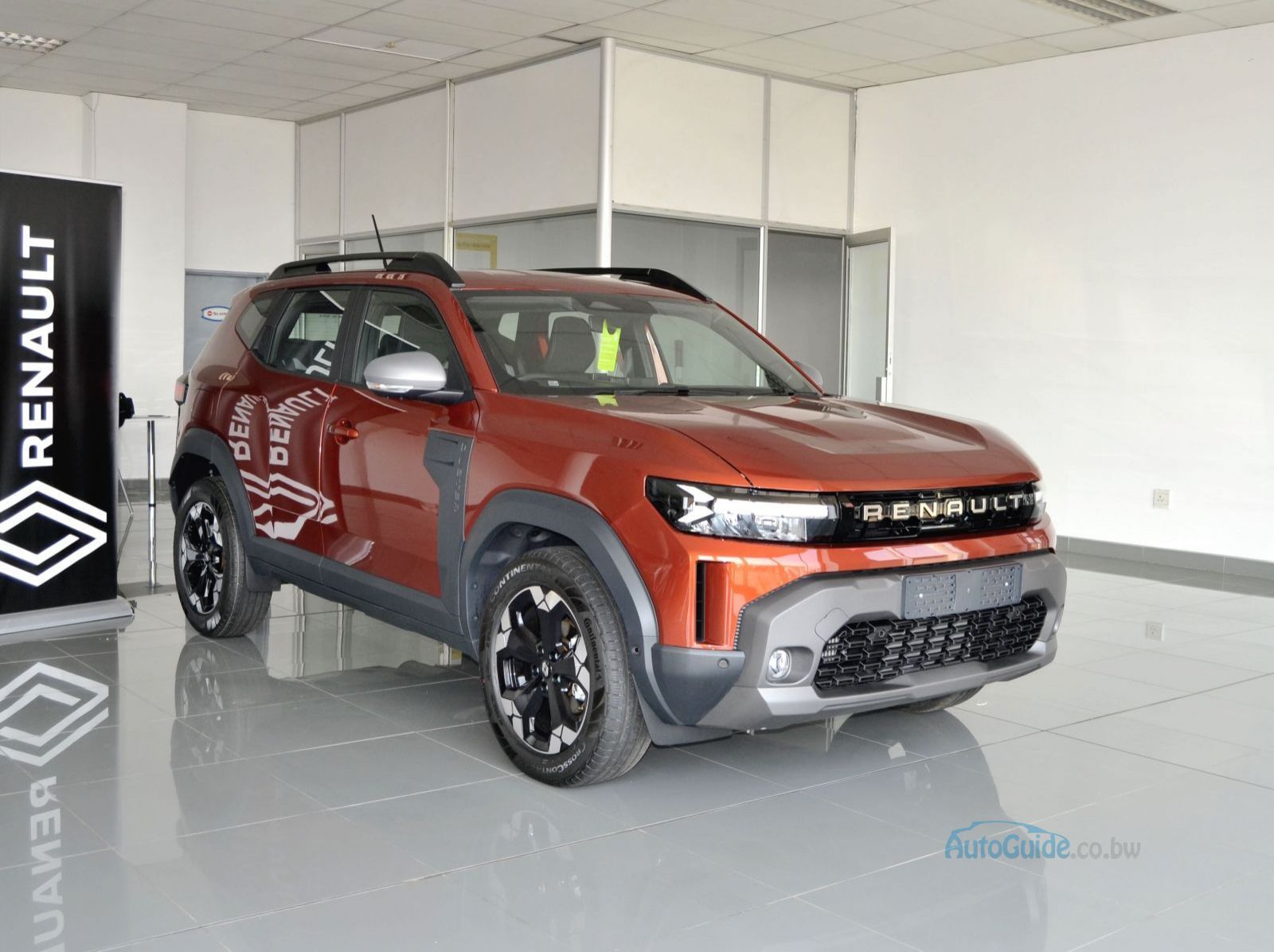 New Renault Duster Intens 7 Speed EDC - 4x2  for sale in Gaborone, Botswana