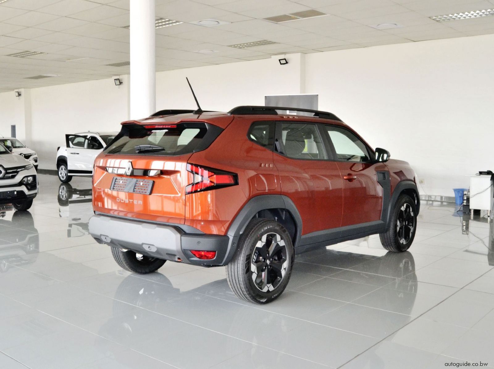 2025 Renault Duster Intens 7 Speed EDC - 4x2 pictures