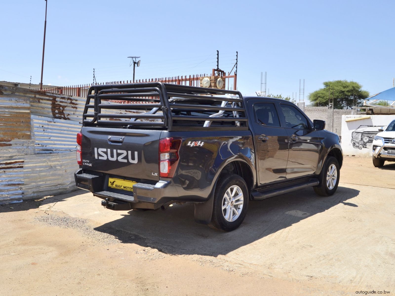 2024 Isuzu D-Max LS photo