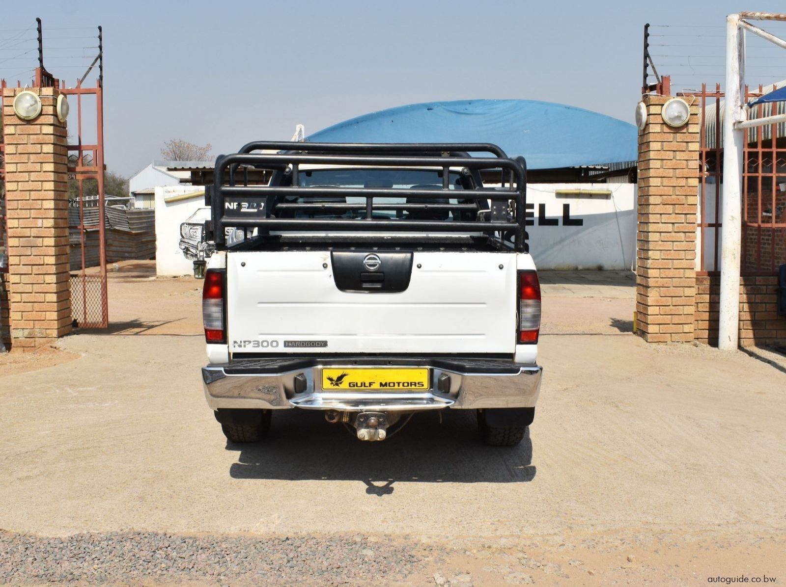 2014 Nissan NP300 Hardbody pictures