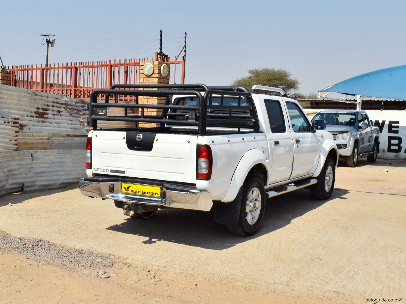2014 Nissan NP300 Hardbody pictures