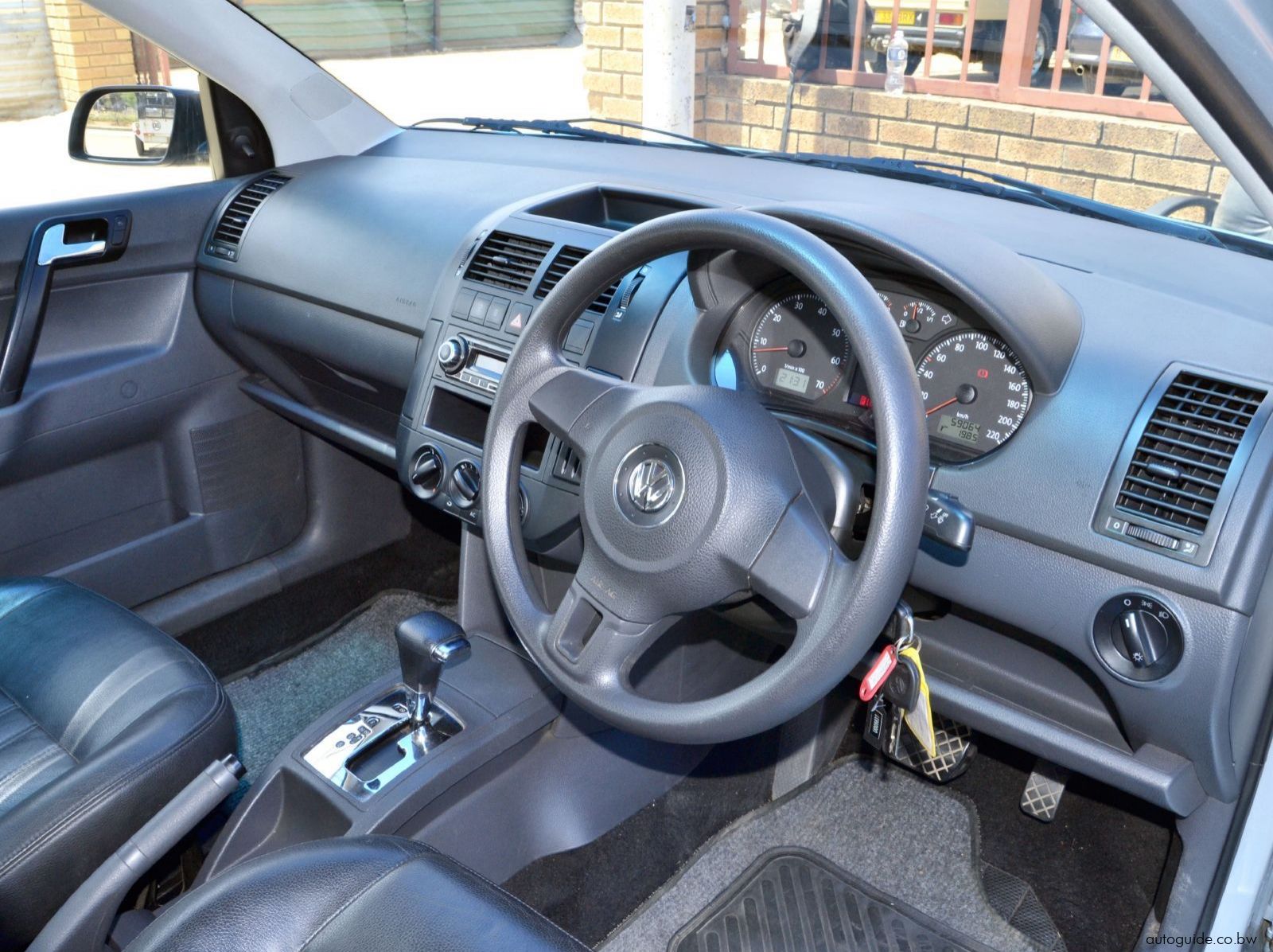 2014 Volkswagen Polo Vivo pictures