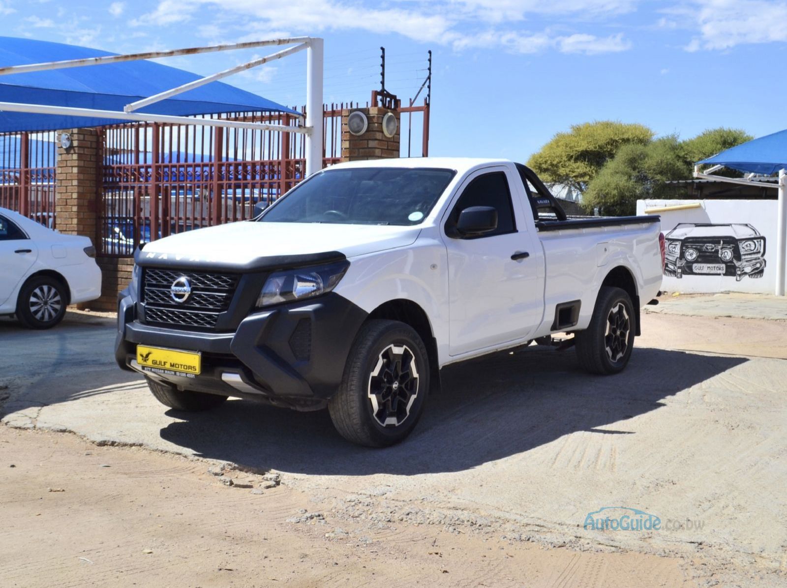 2021 Nissan Navara Baseline pictures
