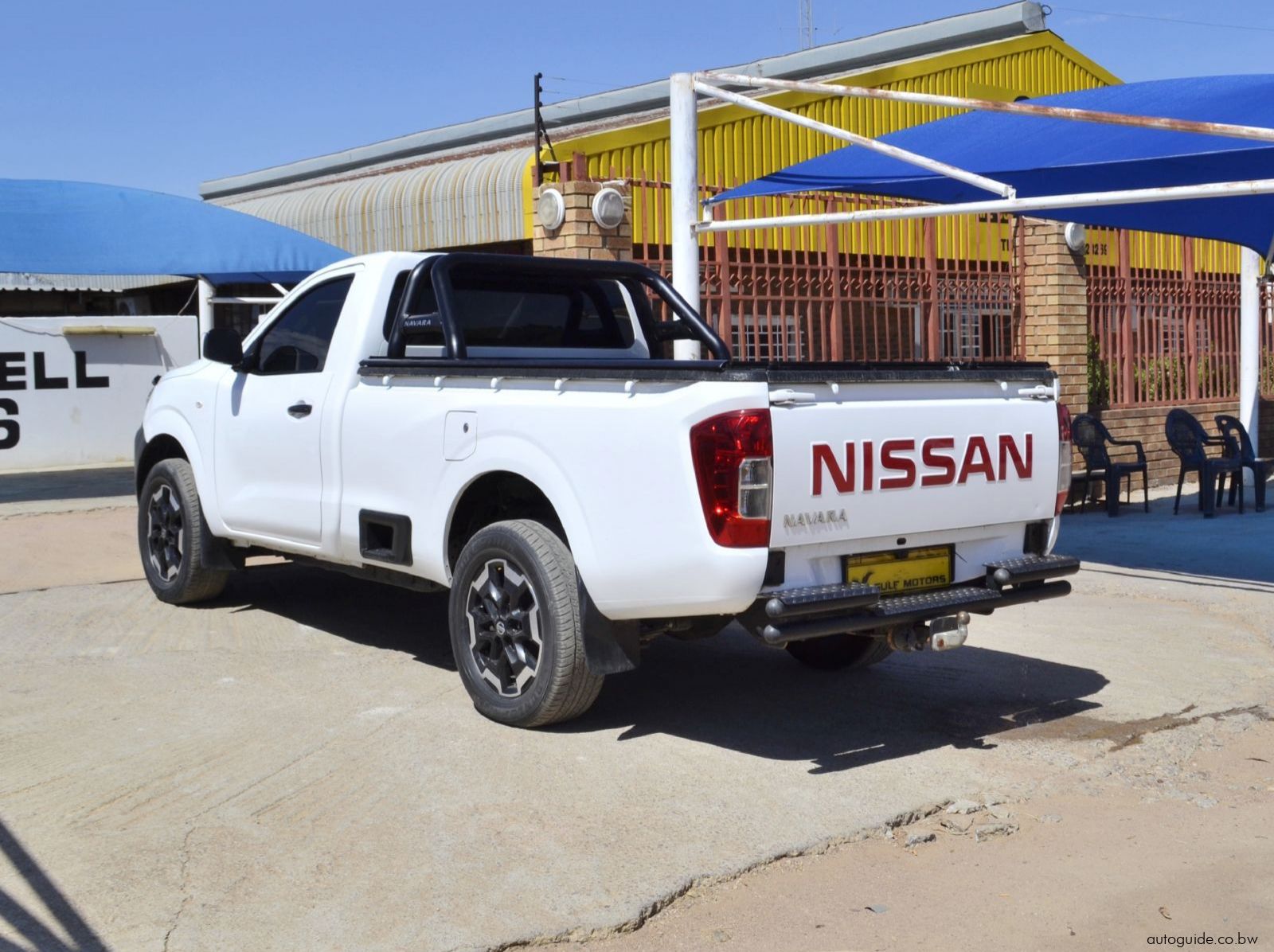 2021 Nissan Navara Baseline pictures