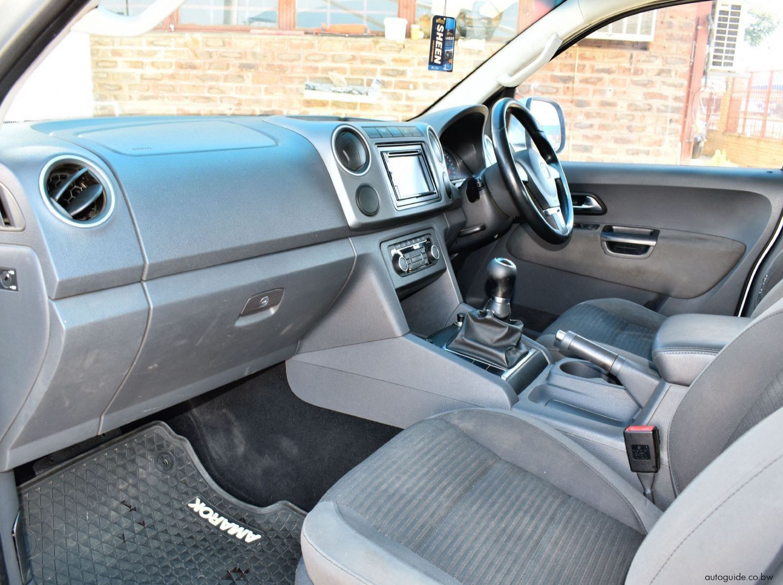 2012 Volkswagen Amarok TDi pictures