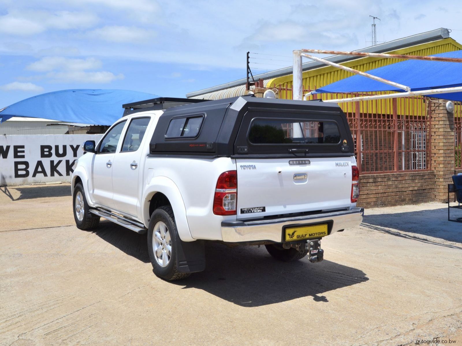 2011 Toyota Hilux vvti pictures