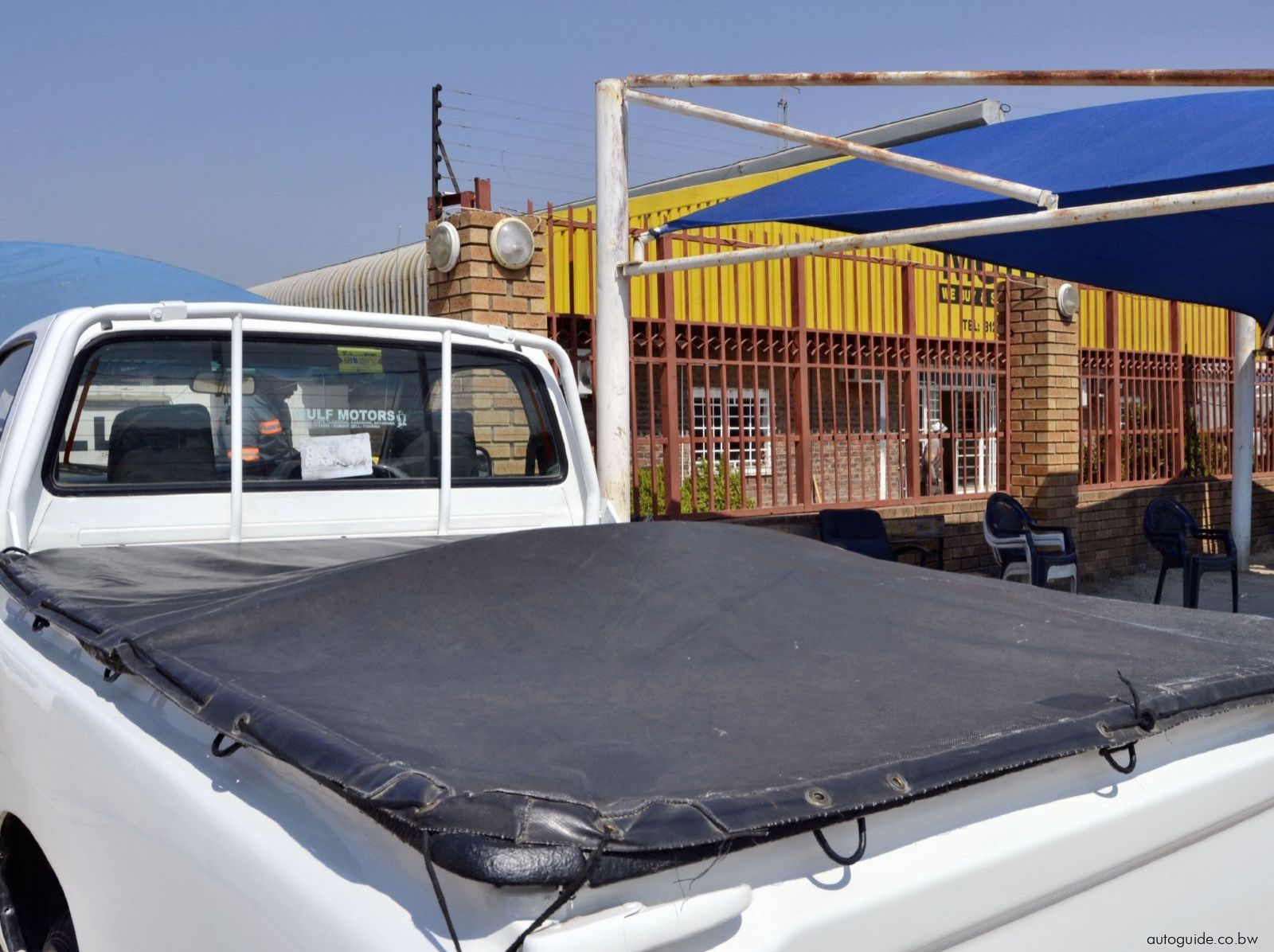 2002 Toyota Hilux  - 1RZ pictures