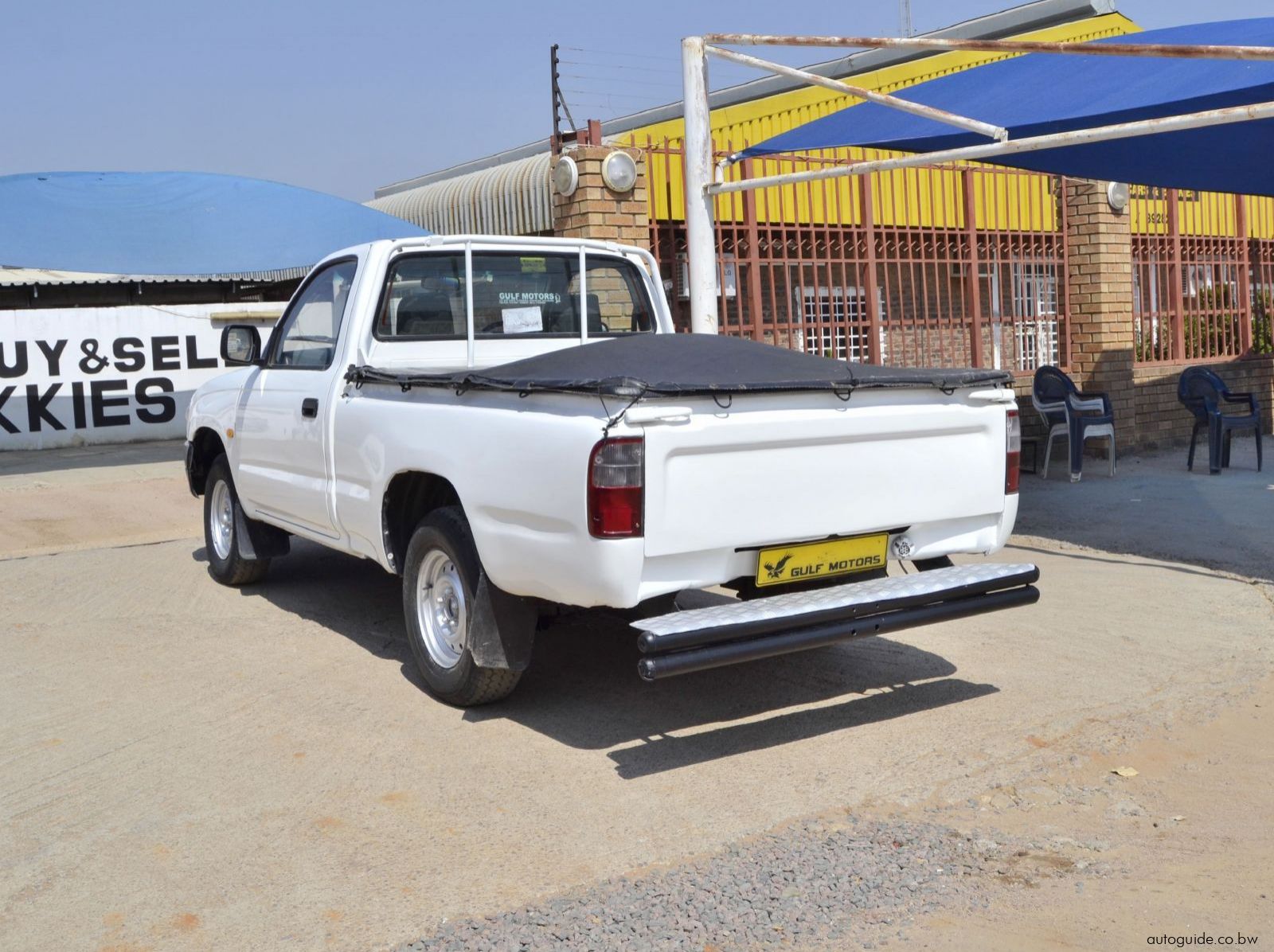 2002 Toyota Hilux  - 1RZ pictures