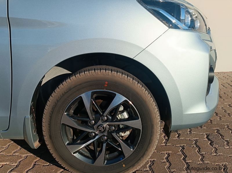 2024 Toyota Rumion pictures