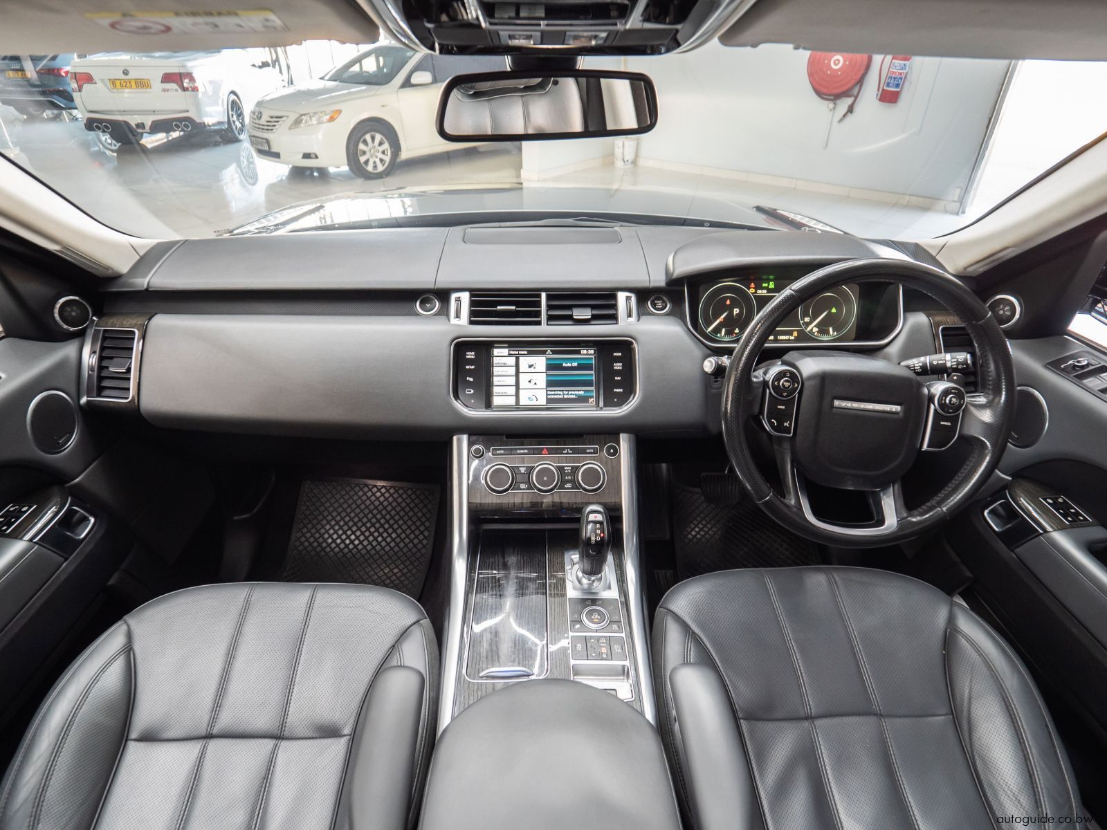 2015 Range Rover Sport HSE SDV6 photo