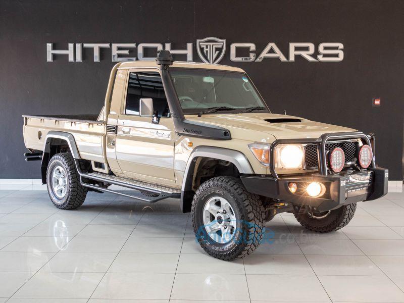 2020 toyota land cruiser 4 5 lx v8 namibian edition for sale 26 694