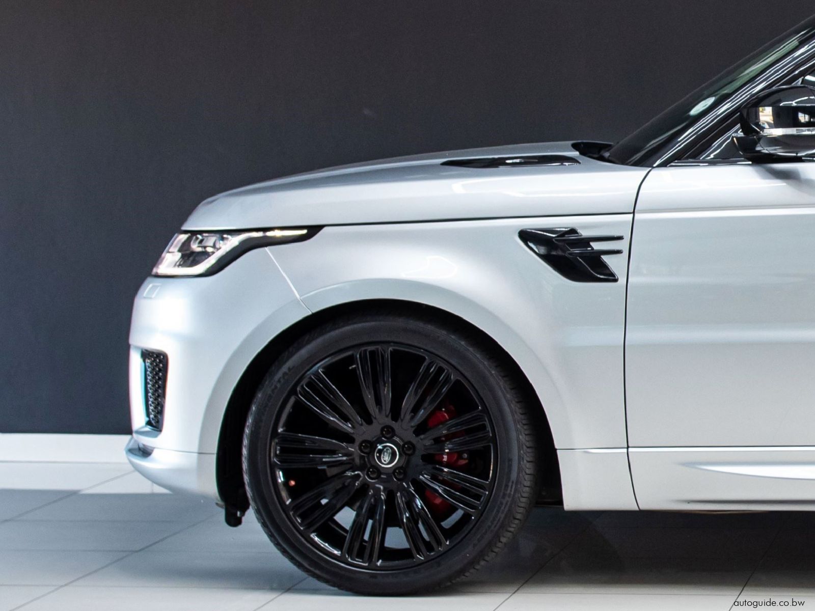 2018 Range Rover Sport V8 Supercharged photo