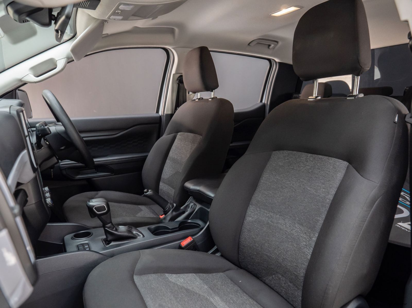 2024 Ford Ranger XL pictures