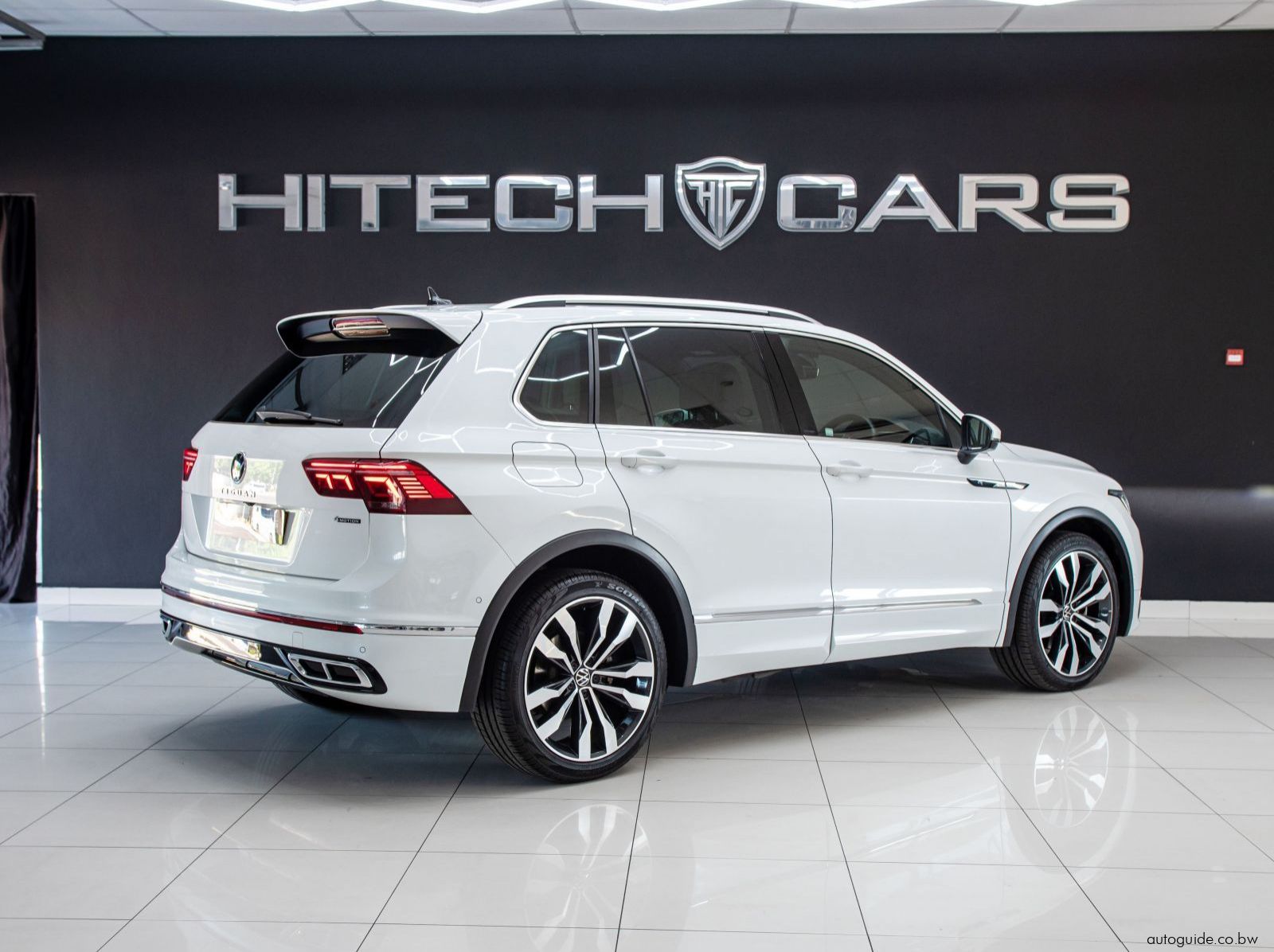 2021 Volkswagen Tiguan R  - 4Motion pictures