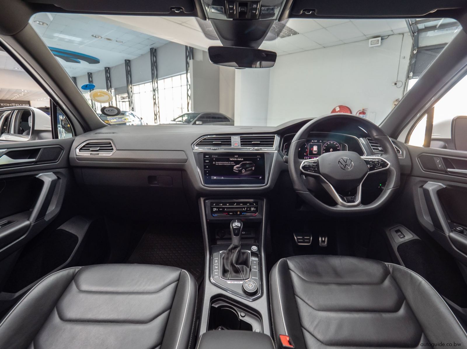 2021 Volkswagen Tiguan R  - 4Motion pictures