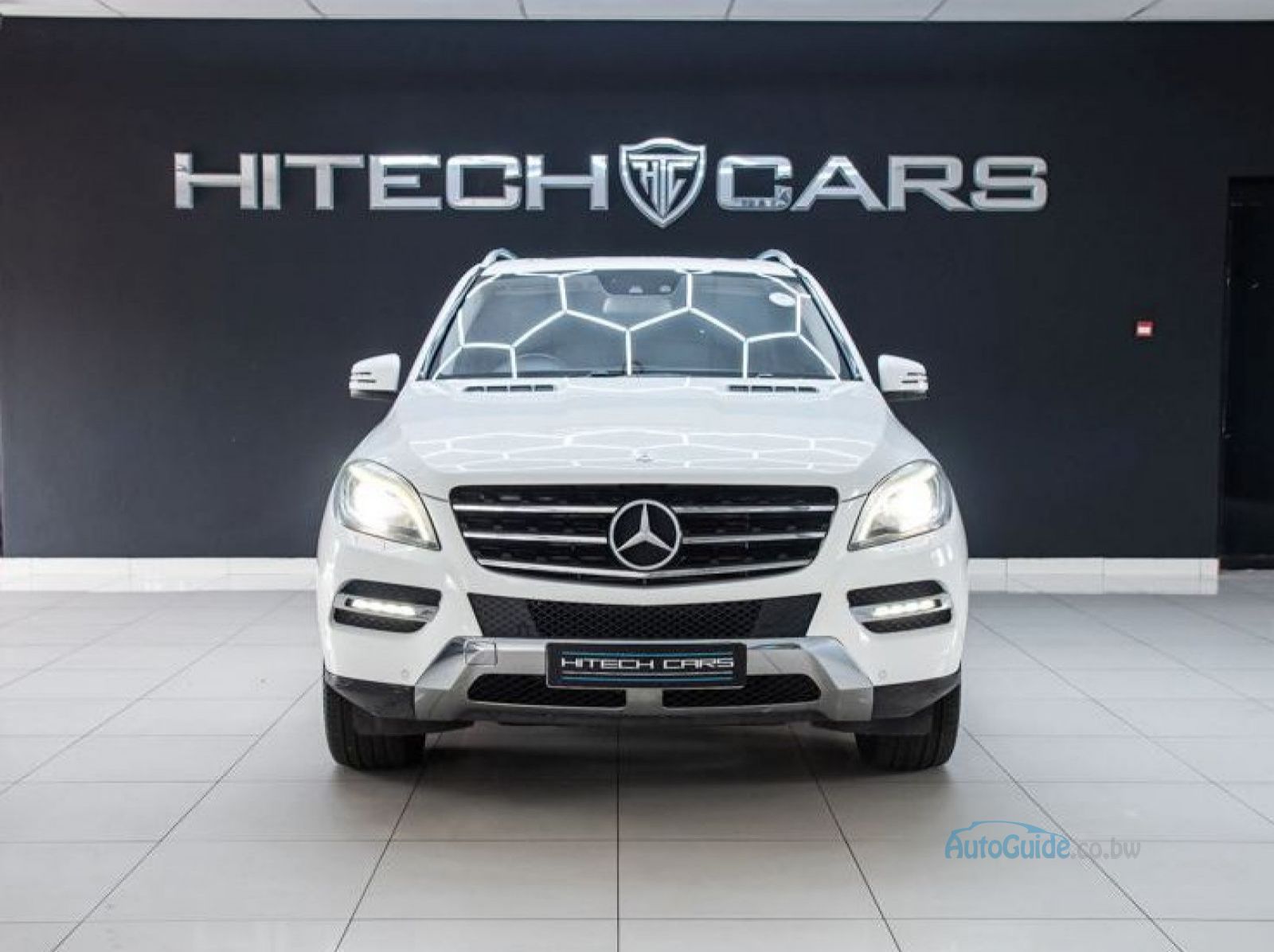 2015 Mercedes-Benz ML350 Bluetec pictures