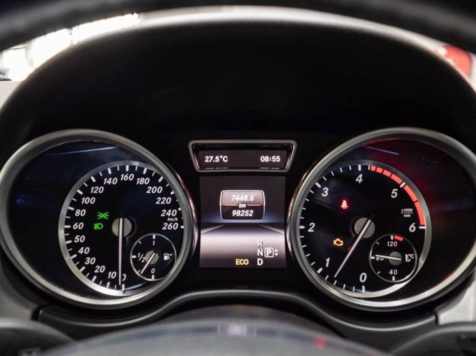 2015 Mercedes-Benz ML350 Bluetec pictures