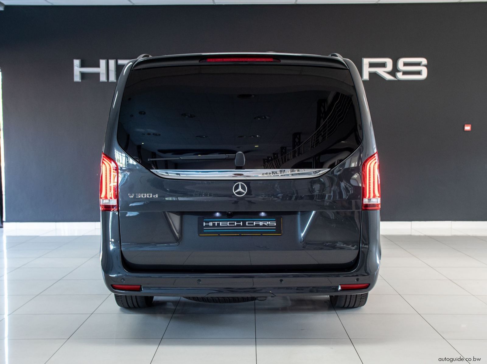 2023 Mercedes-Benz V300 D pictures