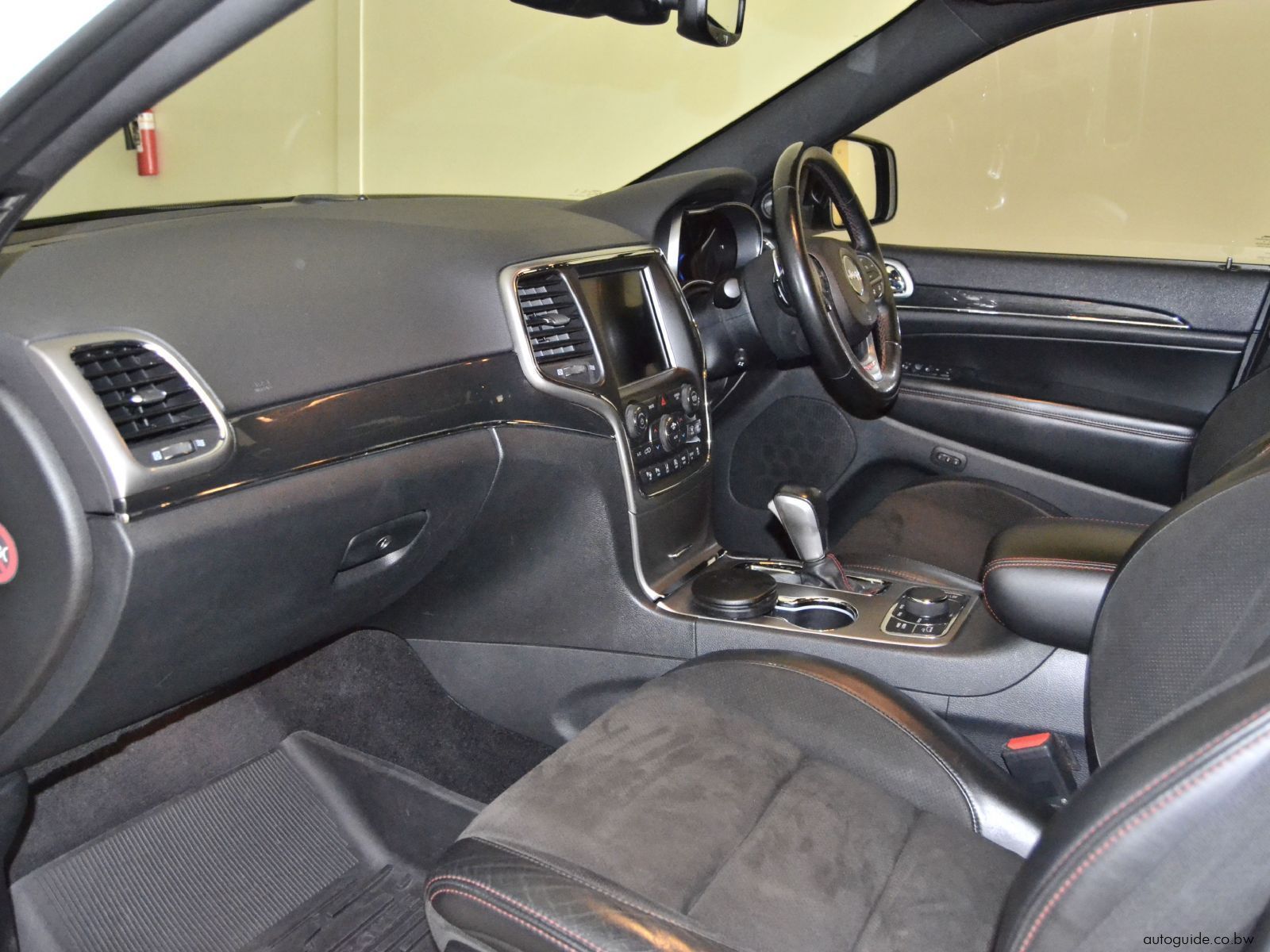 2018 Jeep Grand Cherokee Trailhawk V6 photo