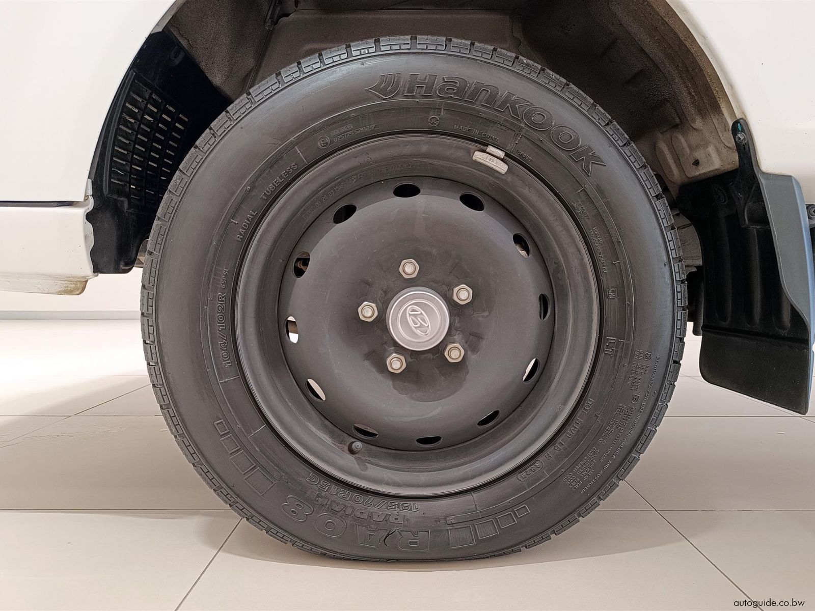 2025 Hyundai H-100 2.6D 1.3Ton photo