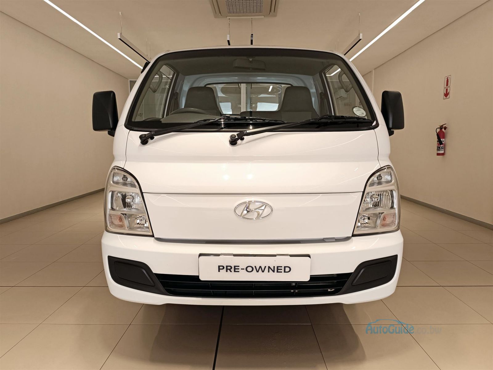 2025 Hyundai H-100 2.6D 1.3Ton photo
